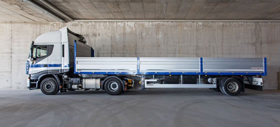 Auflieger mit Lenkachse